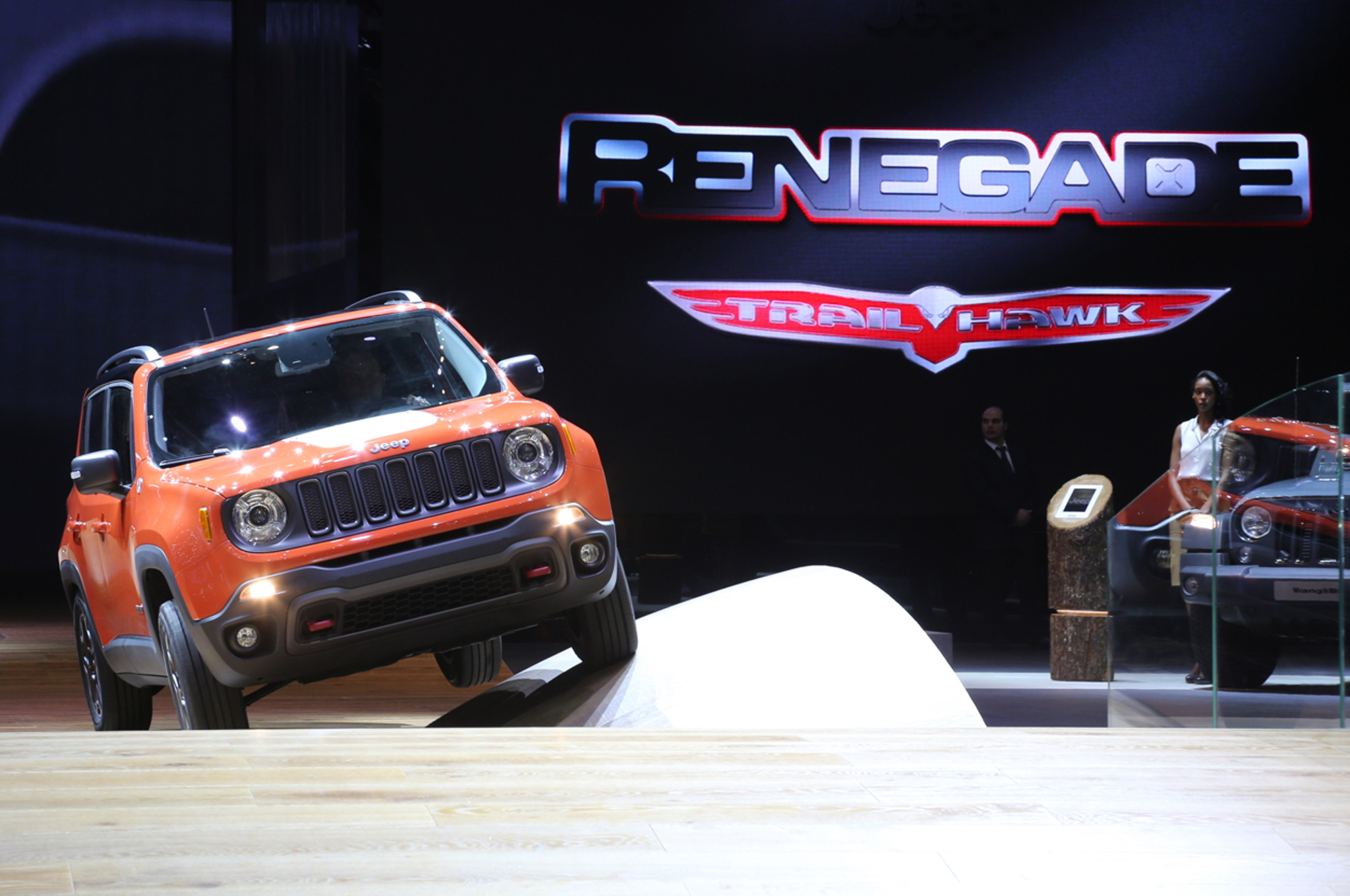 2015 jeep renegade trailhawk show floor with sign